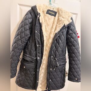 Madden Quilted Puffer Jacket in Gray